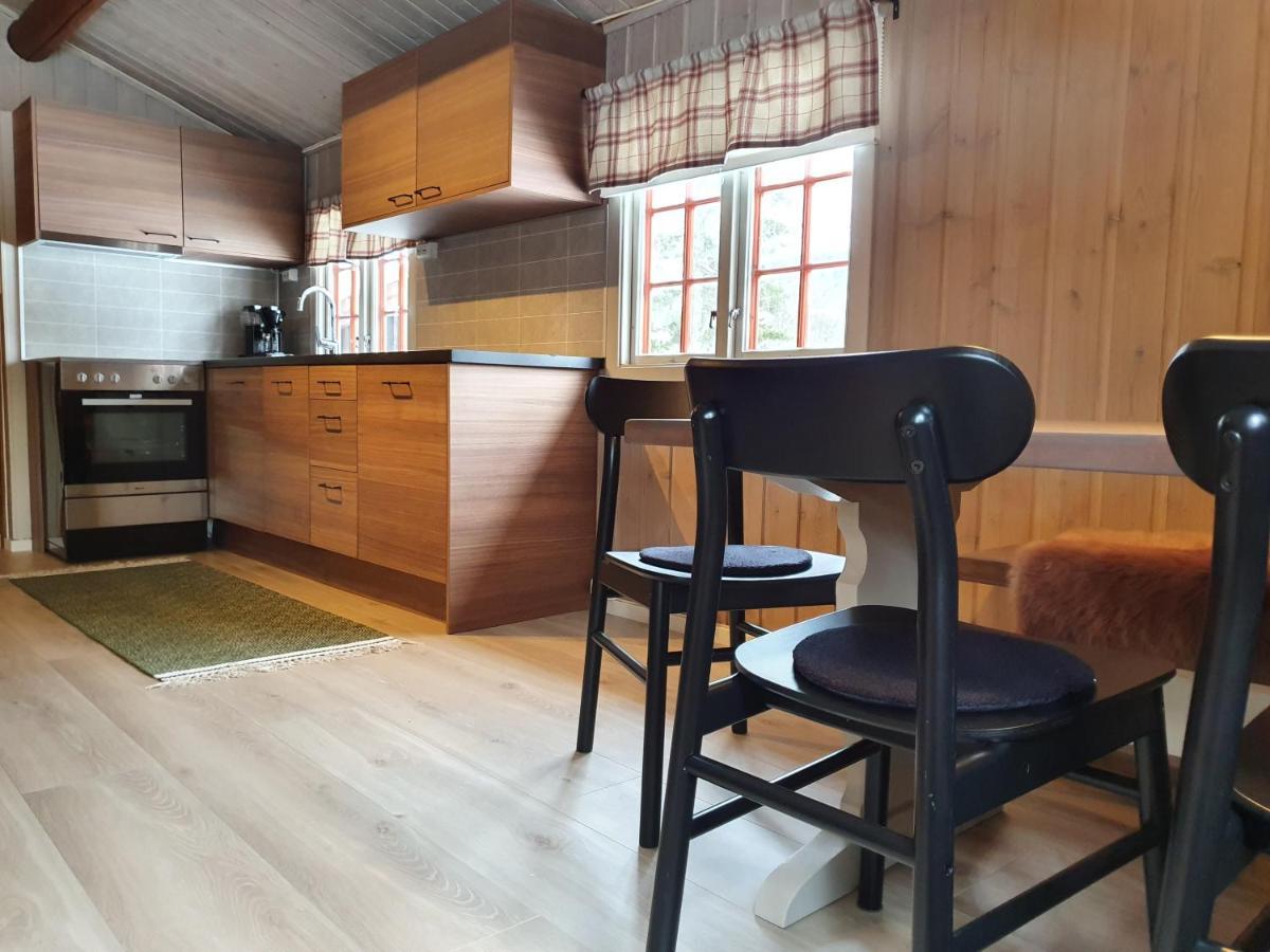 Groven & Hyttegrend * Amot (Telemark)